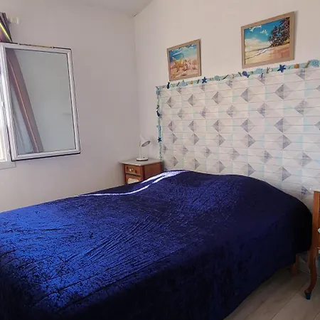 Apartment Au Calme A L'oree Du Golf 1
